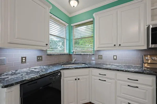 $292,000 | 1501 Chaucer Drive, Cleburne, TX 76033