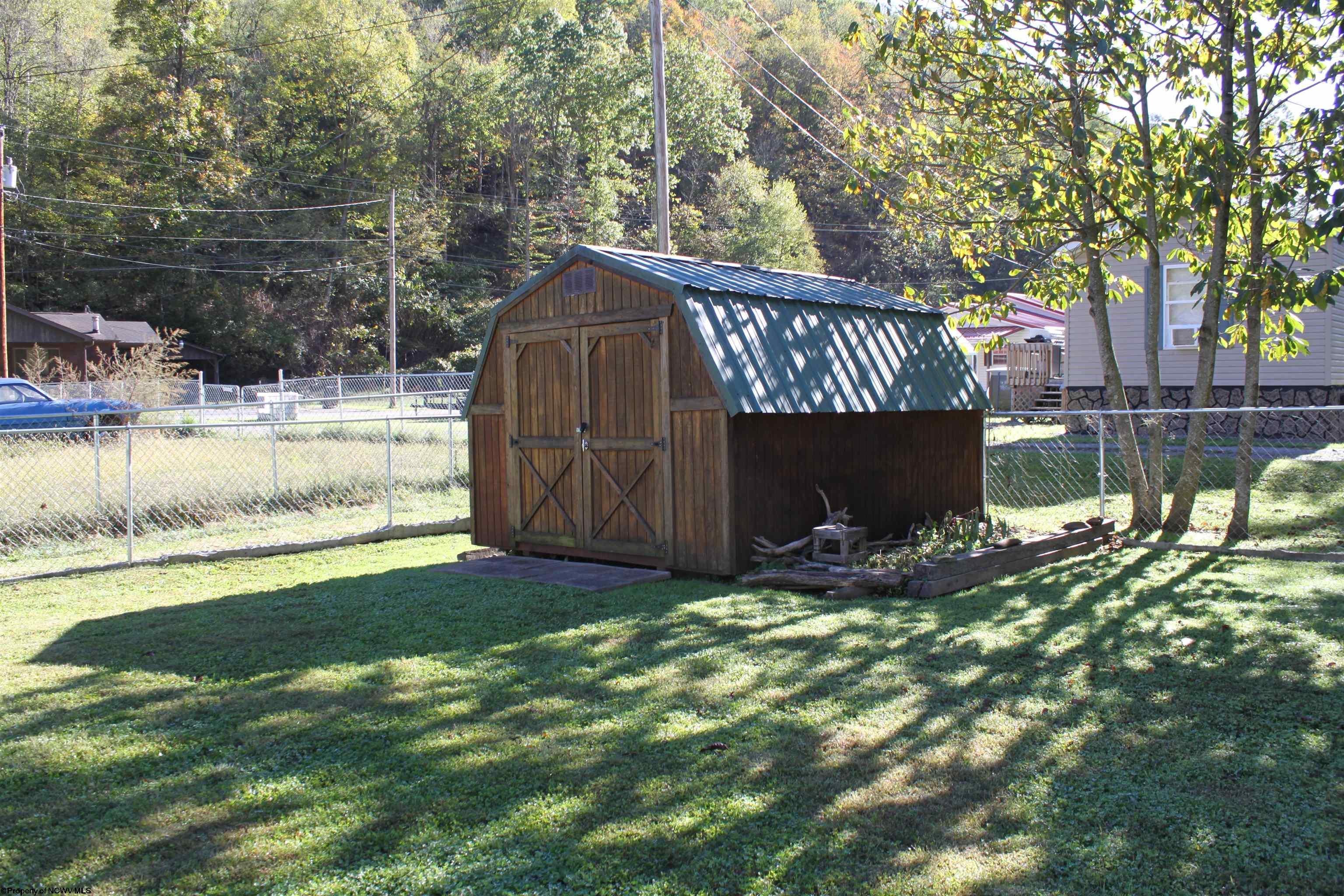 15 Maple Street Webster Springs, WV 26288 - Photo 17 of 18 Gallery Image 17