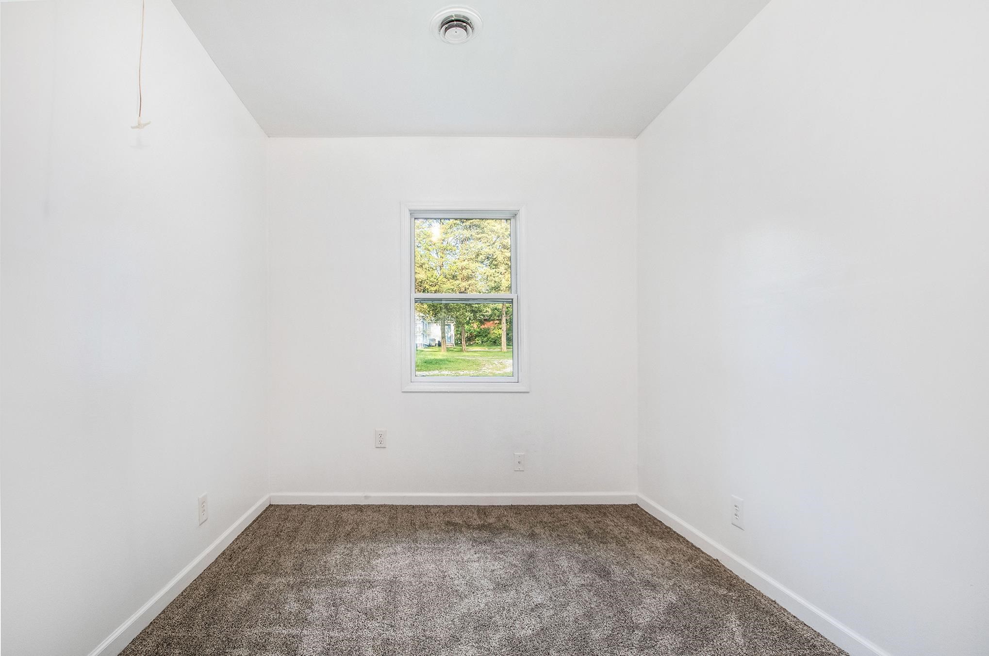 504 Hackett Road Goshen, IN 46528 - Photo 12 of 15 Gallery Image 12