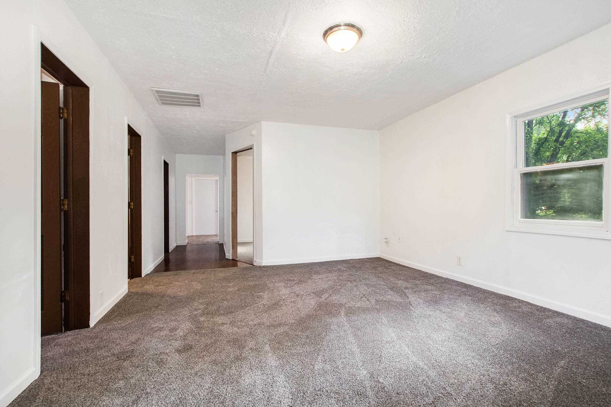 504 Hackett Road Goshen, IN 46528 - Photo 5 of 15 Gallery Image 5