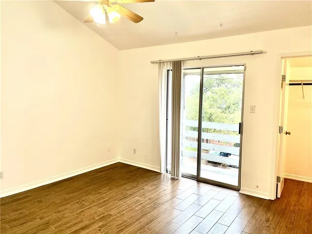 $86,000 | 4218 Hessmer Avenue, Unit 301, Metairie, LA 70002
