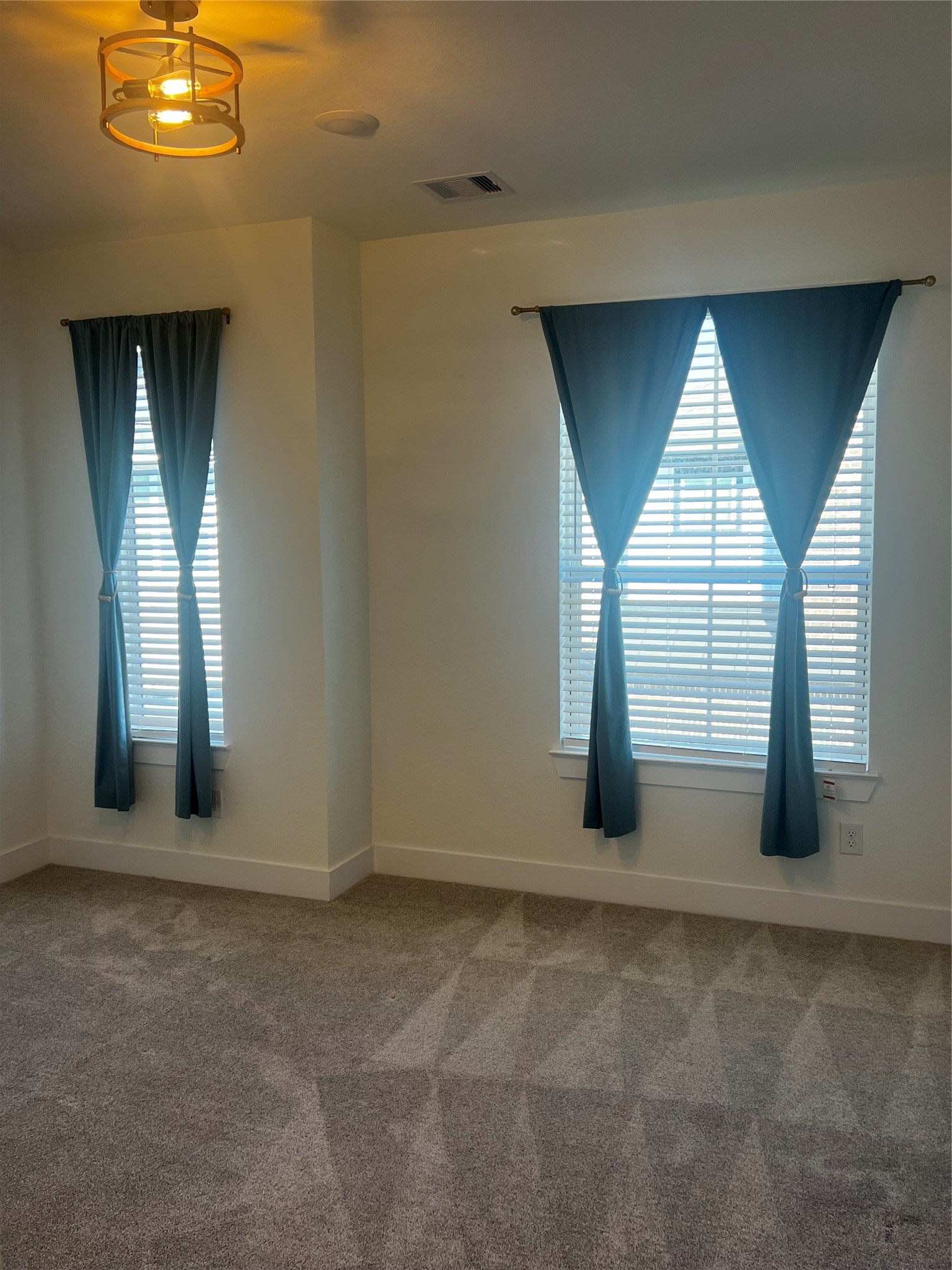 7743 Swooping Swallow Lane Katy, TX 77493 - Photo 30 of 45 an empty room with windows