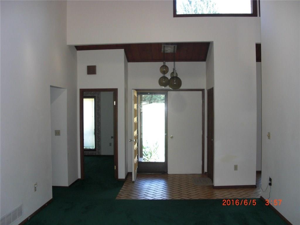 225 Swihart Road Canonsburg, PA 15317 - Photo 3 of 15 Gallery Image 3