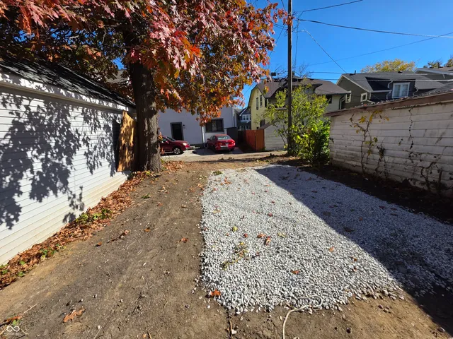 $1,995 | 1153 Dawson Street, Indianapolis, IN 46203