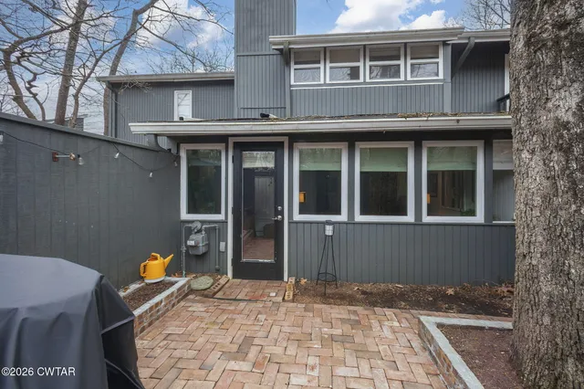 $235,000 | 1104 North Parkway, Jackson, TN 38305