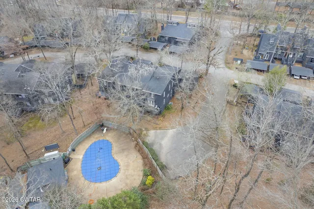 $235,000 | 1104 North Parkway, Jackson, TN 38305