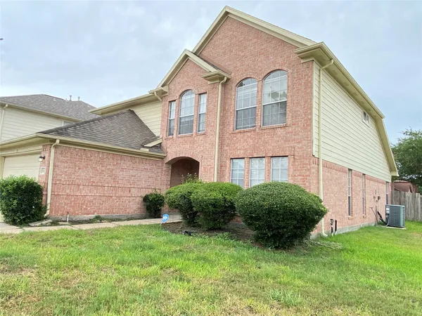 $2,250 | 4223 Fieldview Court, Fresno, TX 77545
