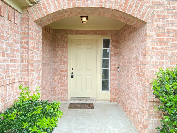 $2,250 | 4223 Fieldview Court, Fresno, TX 77545