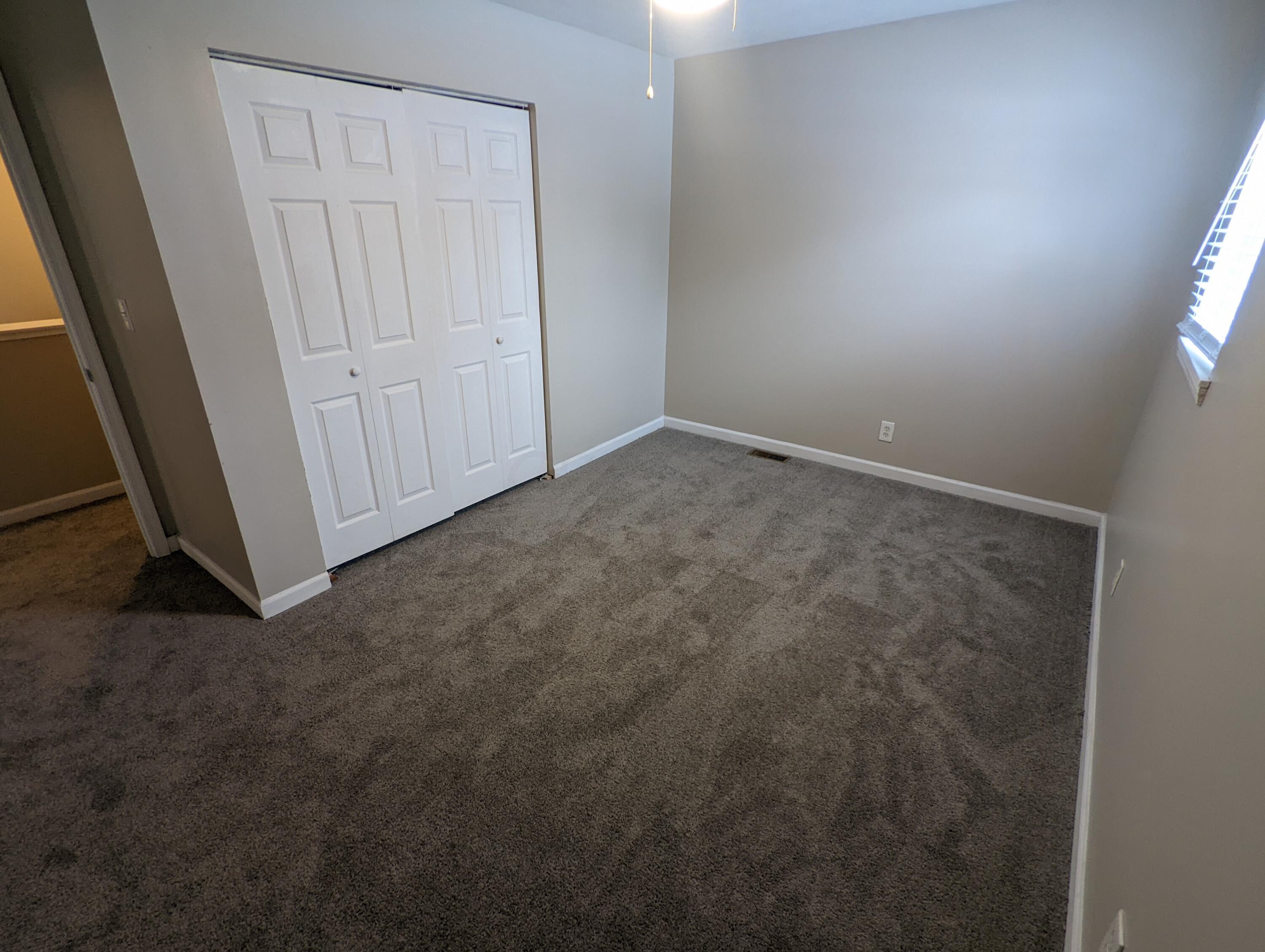 2556 Brooklyn Road Columbus, OH 43231 - Photo 15 of 17 16
