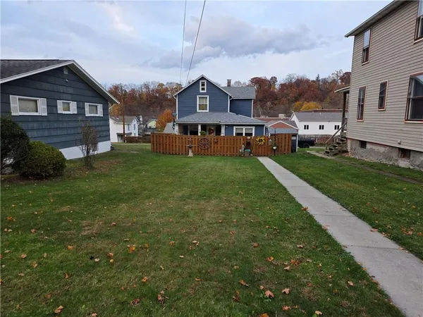 $99,000 | 629 Vickroy Avenue, Johnstown, PA 15905