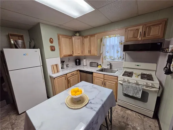 a view of livingroom form hallway