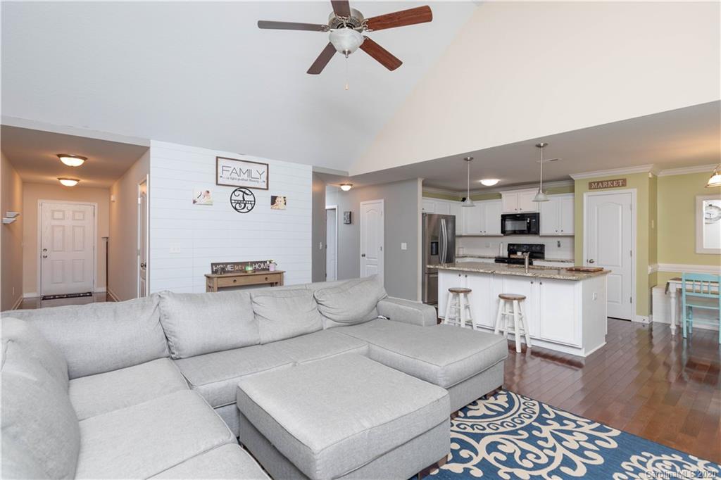2820 Neely Store Road Rock Hill, SC 29730 - Photo 4 of 28 Gallery Image 4