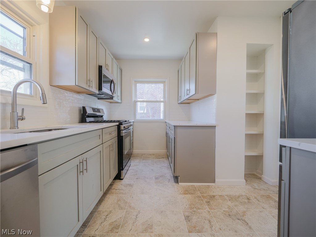 3603 Berkeley Road Cleveland Heights, OH 44118 - Photo 12 of 27