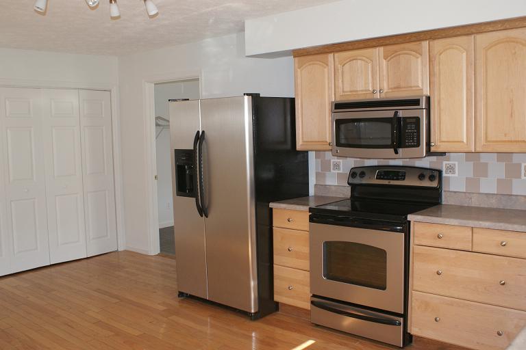 111 Hallies Road Covington, VA 24426 - Photo 6 of 11 Kitchen