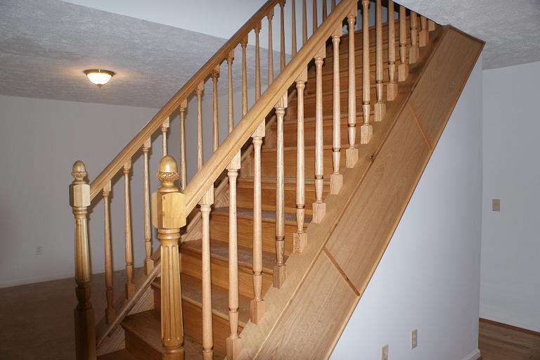 111 Hallies Road Covington, VA 24426 - Photo 8 of 11 Staircase