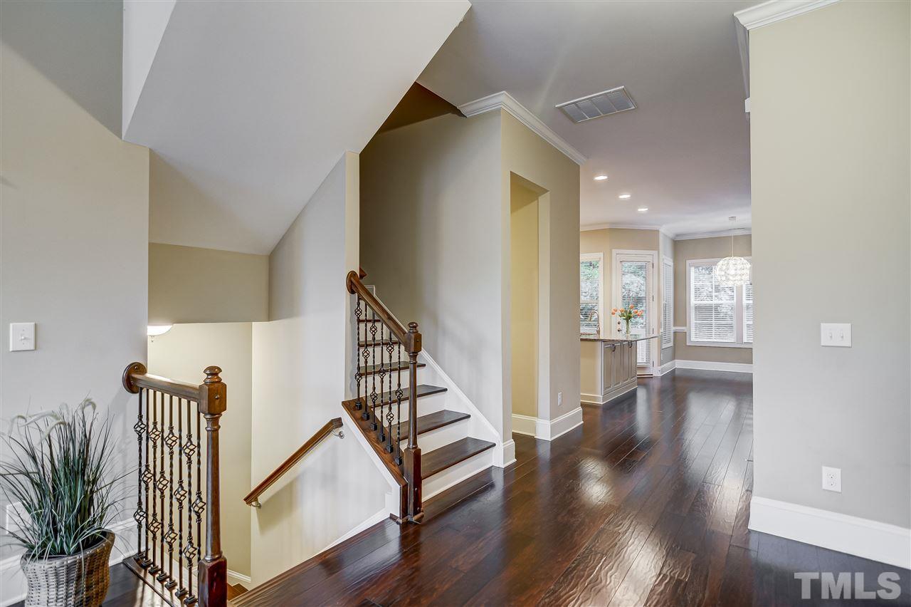 3602 Winifred Way Raleigh, NC 27609 - Photo 4 of 21