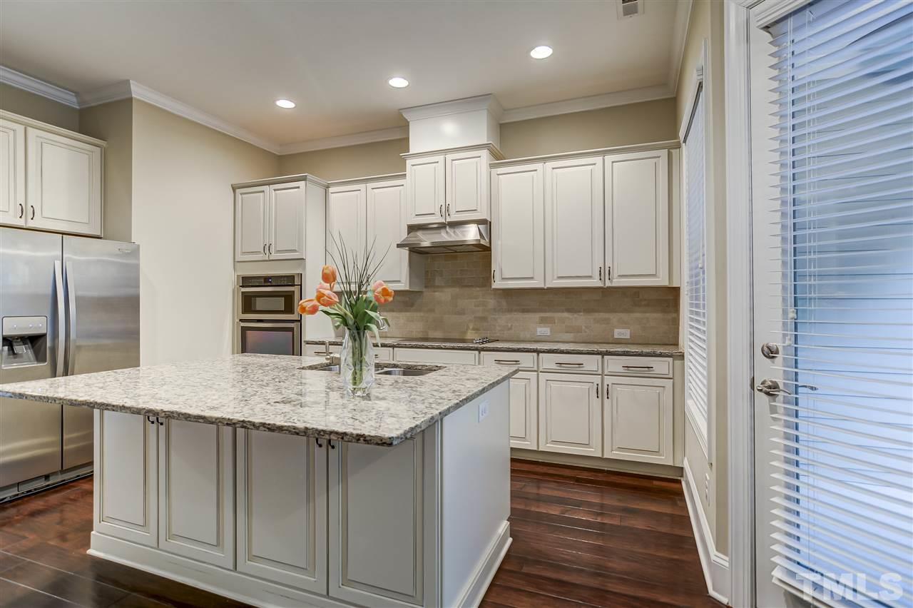 3602 Winifred Way Raleigh, NC 27609 - Photo 7 of 21