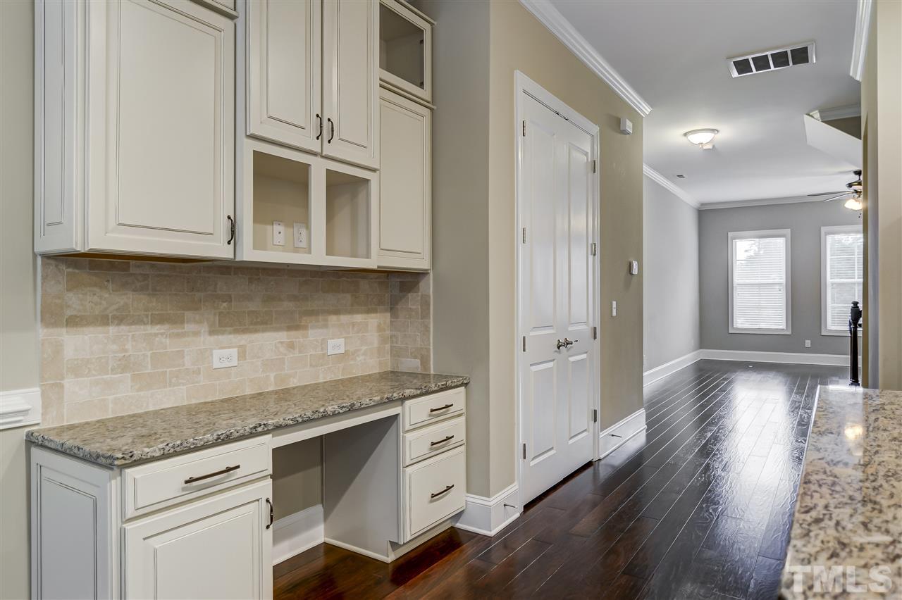 3602 Winifred Way Raleigh, NC 27609 - Photo 8 of 21