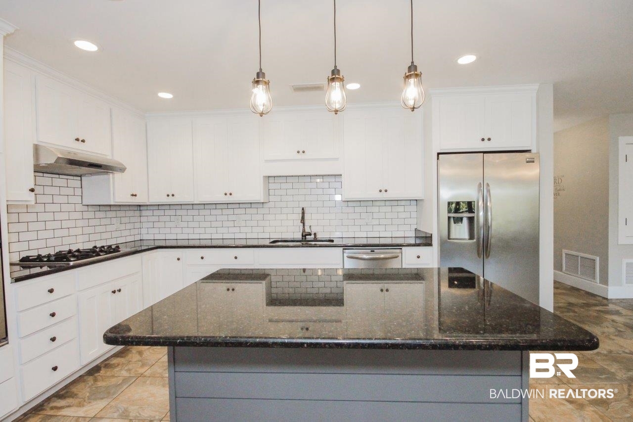 17527 River Road Summerdale, AL 36580 - Photo 9 of 50 Kitchen