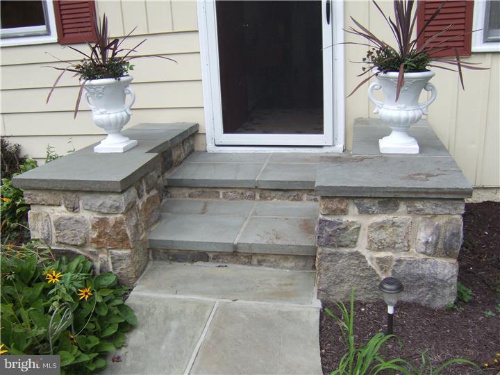 520 Pine Swamp Road Elverson, PA 19520 - Photo 3 of 25 Exterior Front