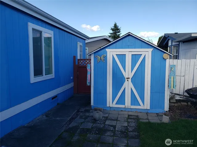 a view of outdoor space yard deck patio and swimming pool