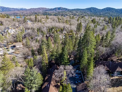 $349,000 | 966 Willow Creek Road, Unit 24, Lake Arrowhead, CA 92352