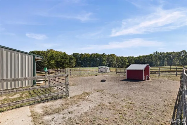 $1,100,000 | 5238 Woodhaven Road, Pinckneyville, IL 62274