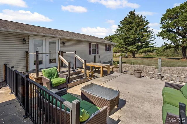 $1,100,000 | 5238 Woodhaven Road, Pinckneyville, IL 62274