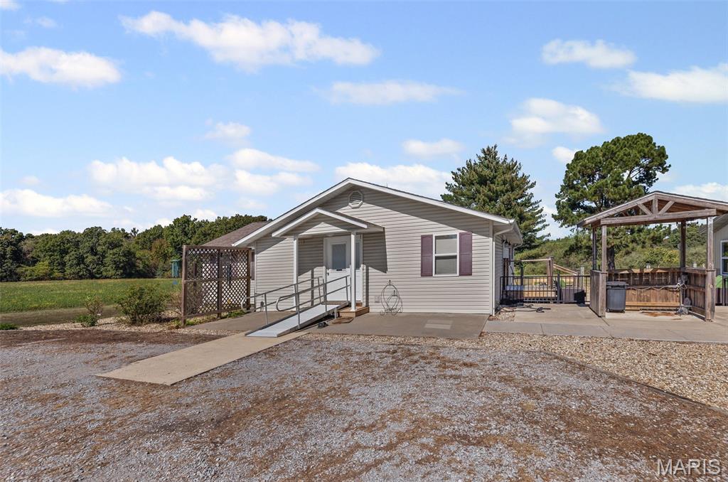 5238 Woodhaven Road Pinckneyville, IL 62274 - Photo 6 of 56