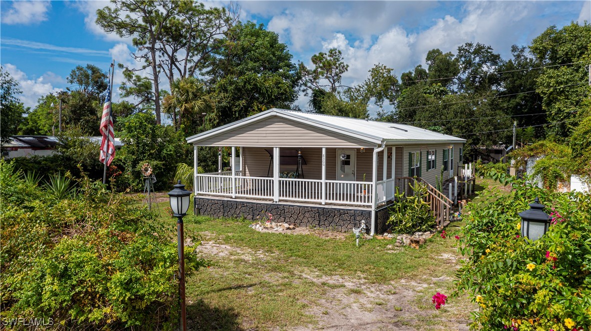 8366 Nault Road North Fort Myers, FL 33917 - Photo 3 of 49 Gallery Image 3
