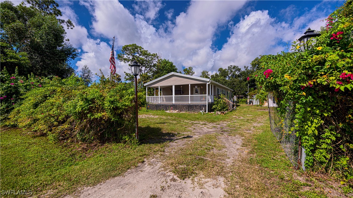 8366 Nault Road North Fort Myers, FL 33917 - Photo 44 of 49 Gallery Image 44