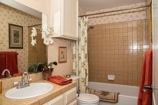 1891 Lonnon Road Grants Pass, OR 97527 - Photo 14 of 34 Second Bathroom