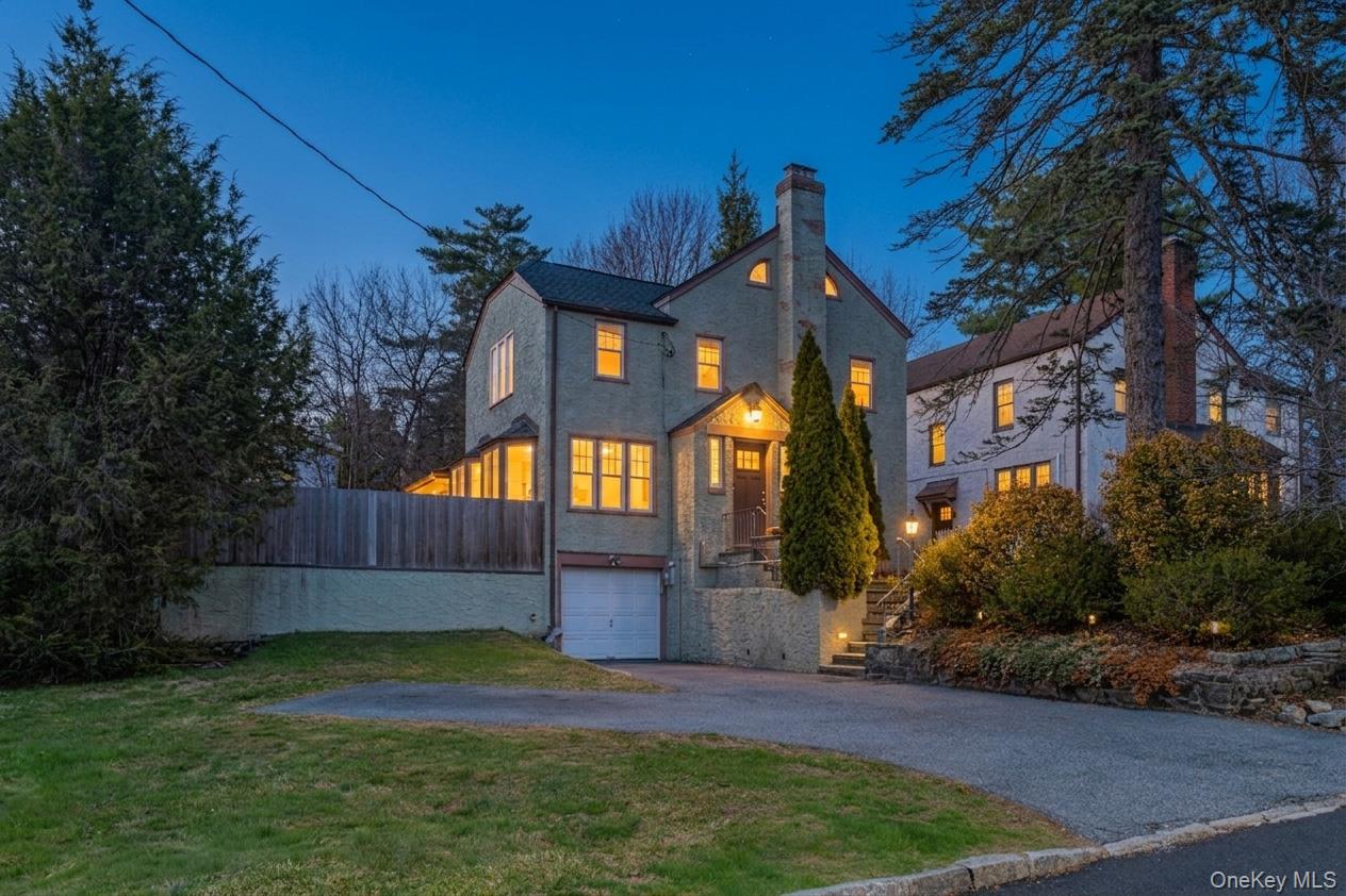 5 Rutgers Place Hartsdale, NY 10530 - Photo 2 of 25