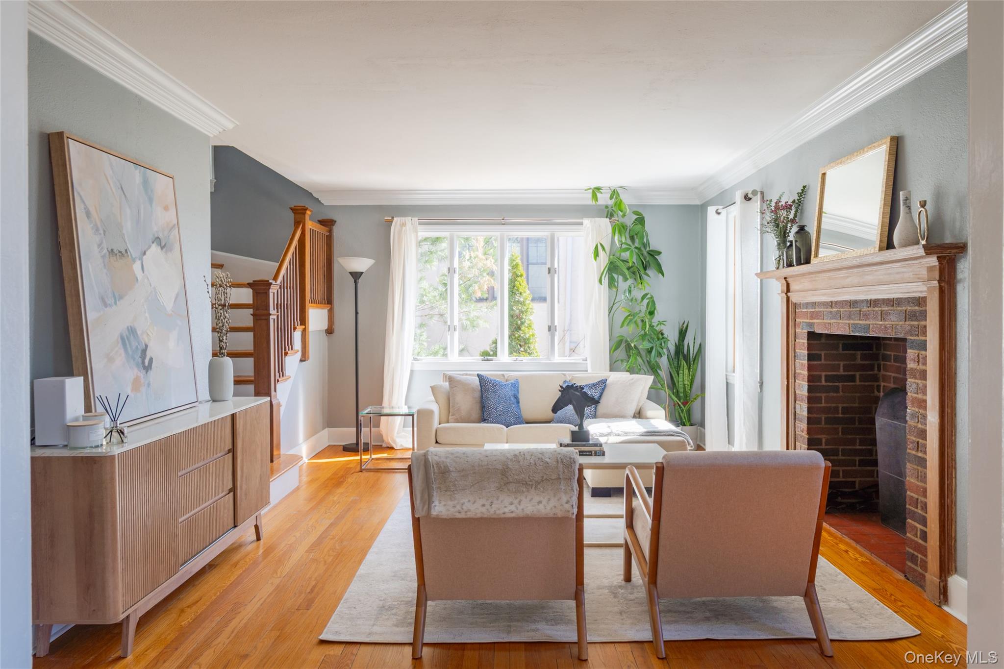 5 Rutgers Place Hartsdale, NY 10530 - Photo 3 of 25