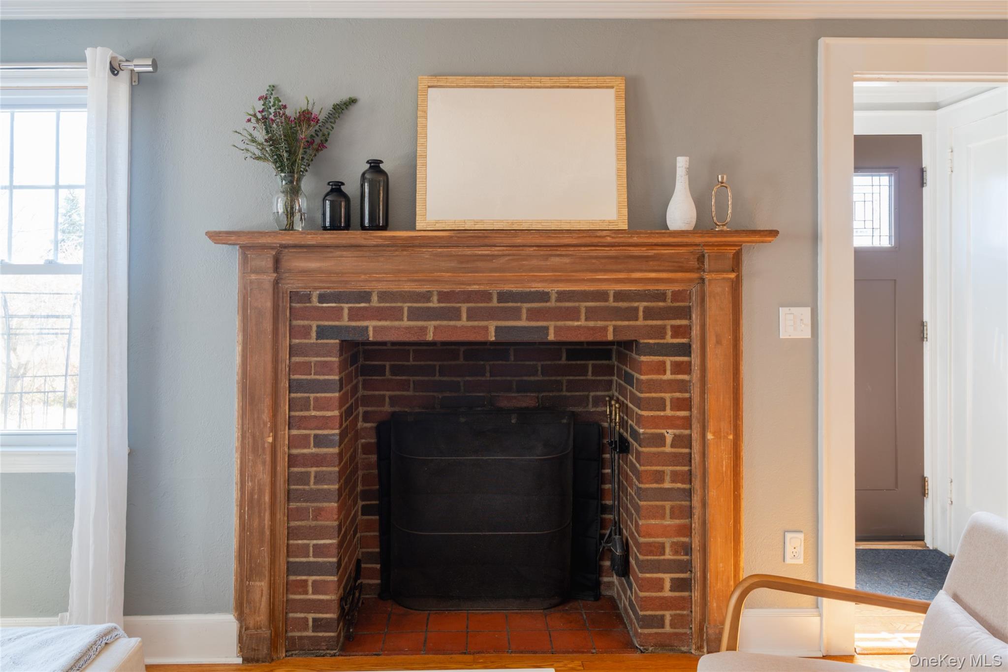 5 Rutgers Place Hartsdale, NY 10530 - Photo 4 of 25