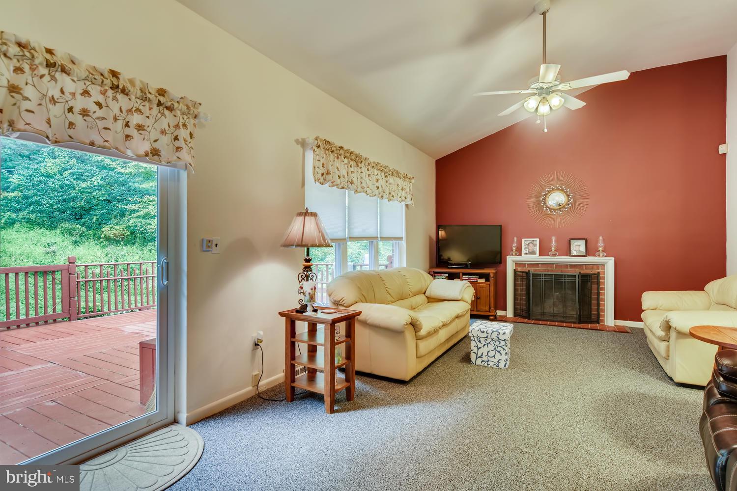 931 Cromwell Bridge Road Baltimore, MD 21286 - Photo 6 of 28 Gallery Image 6