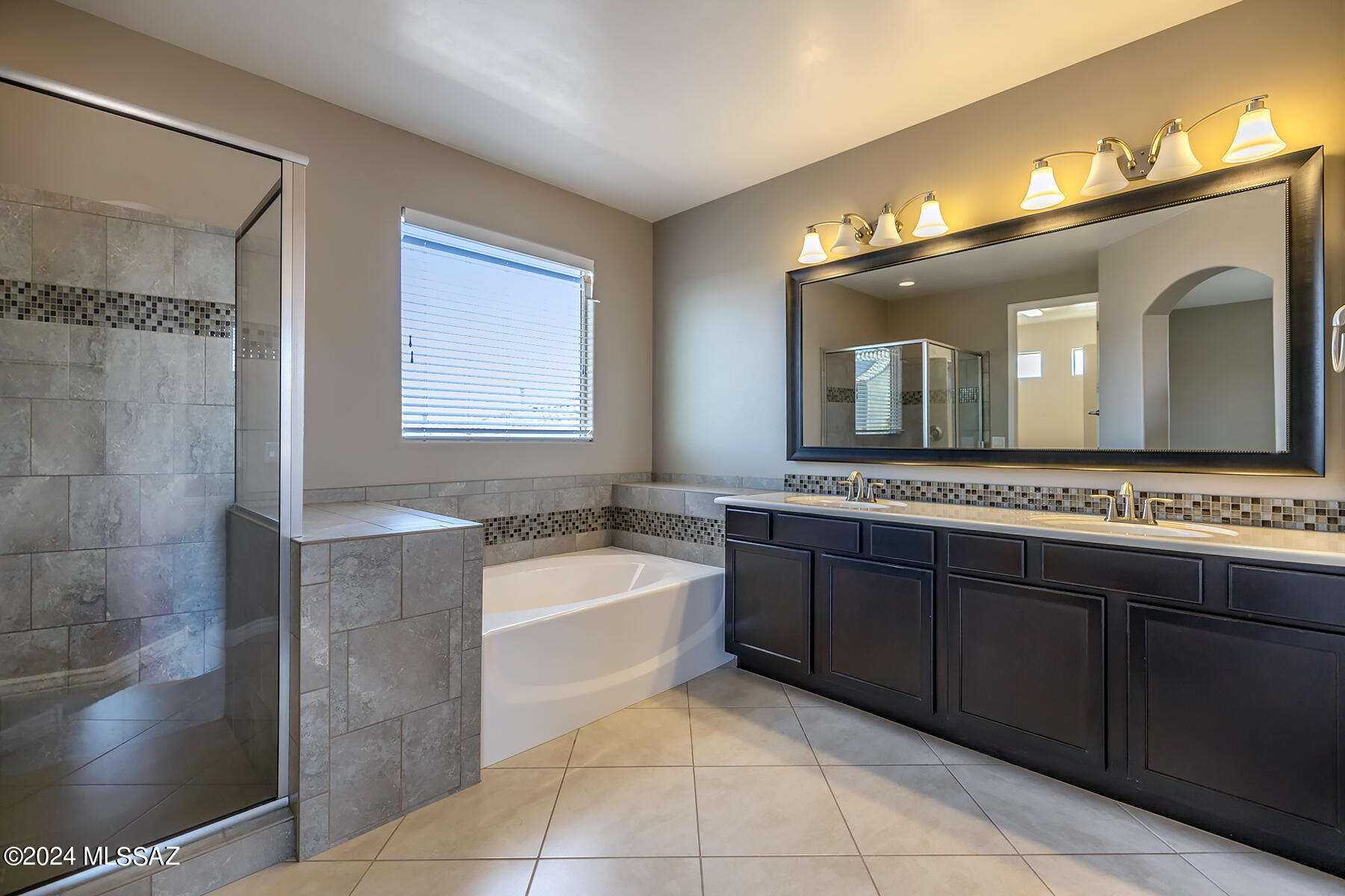 8526 North Gaetano Loop Tucson, AZ 85742 - Photo 25 of 49