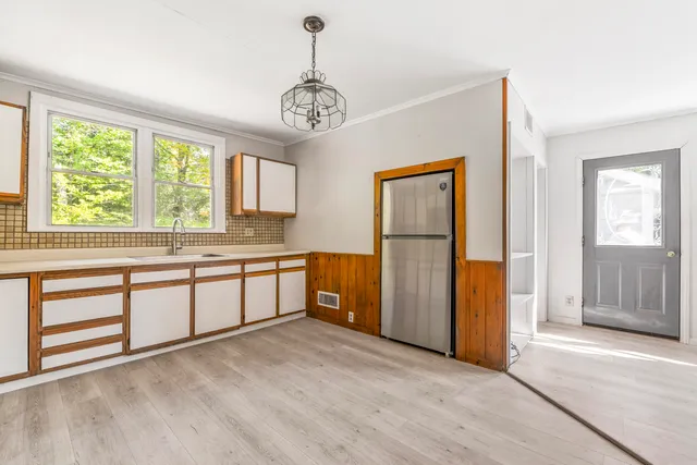 $675,000 | 251 North North High Street, Bridgton, ME 04009