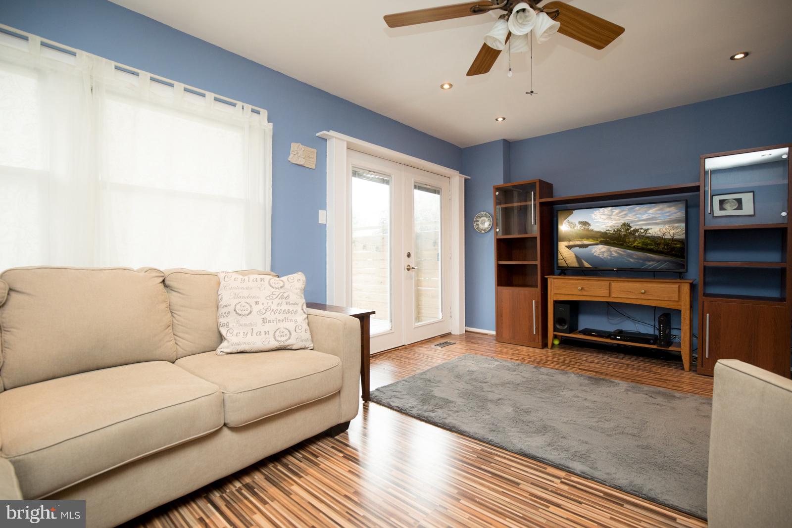 3120 Holly Road Philadelphia, PA 19154 - Photo 15 of 49