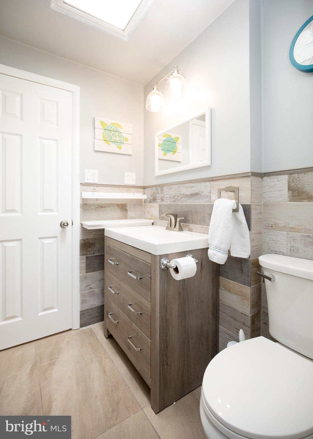 3120 Holly Road Philadelphia, PA 19154 - Photo 31 of 49