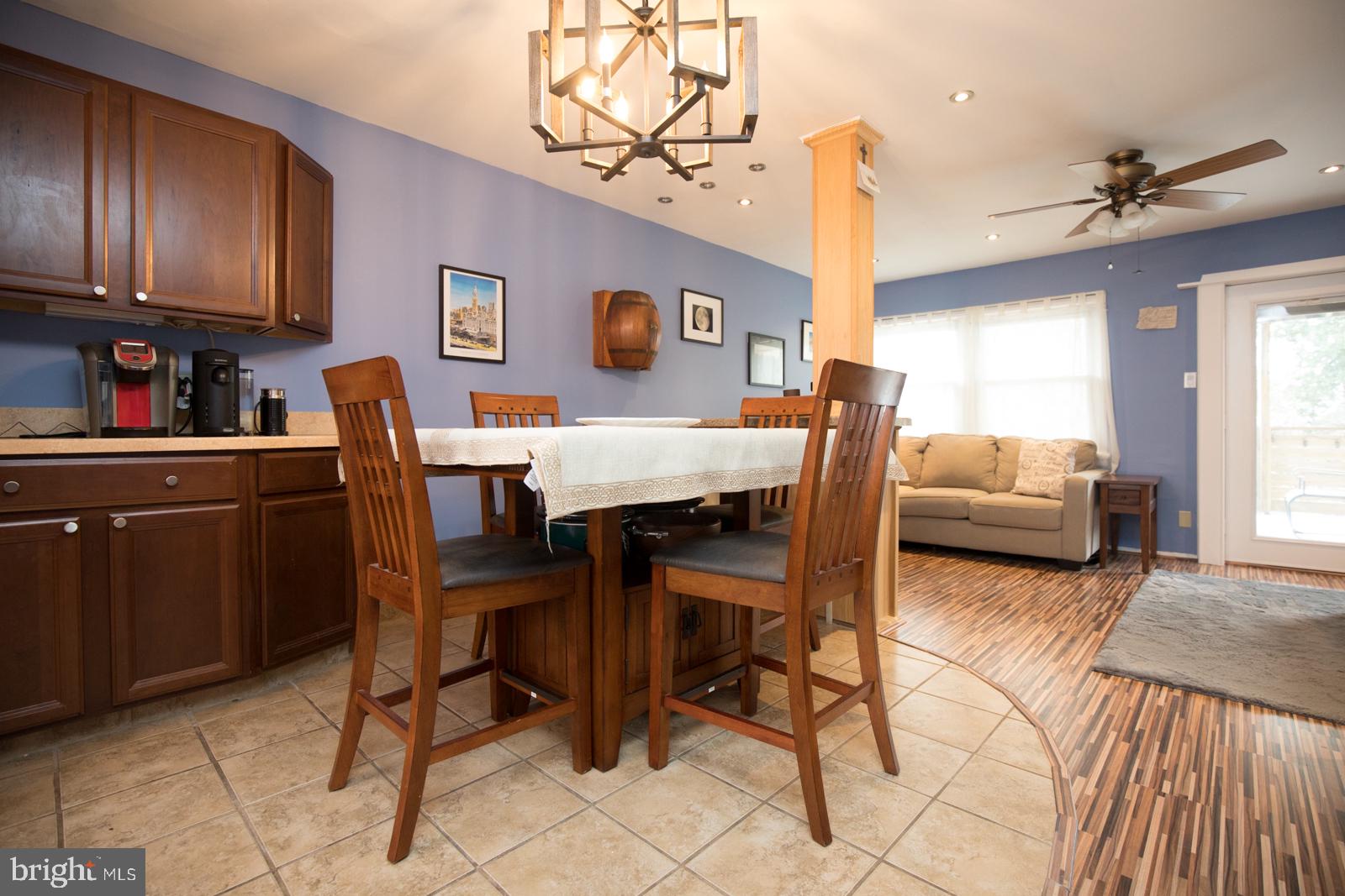 3120 Holly Road Philadelphia, PA 19154 - Photo 10 of 49