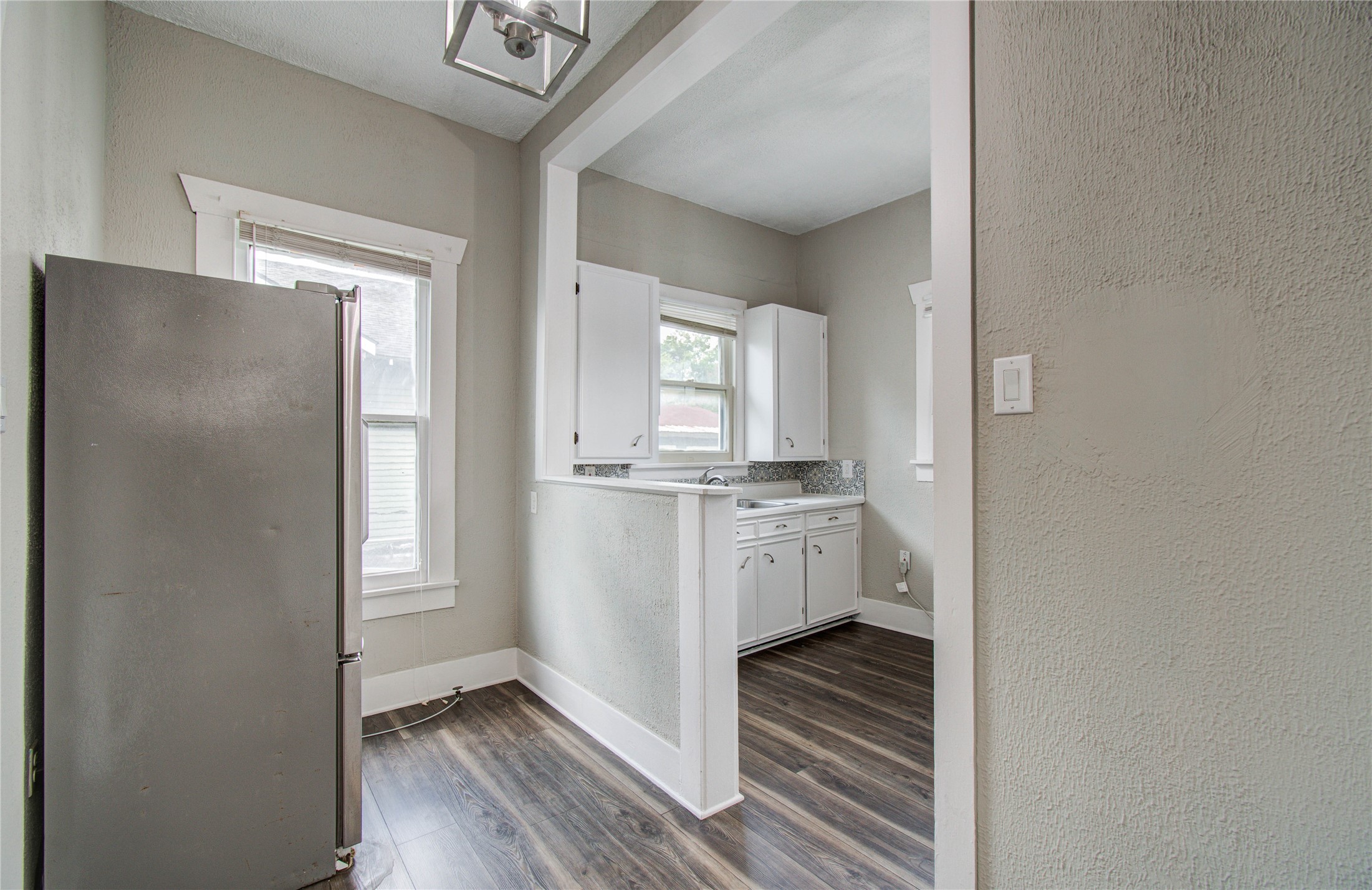 901 Boundary Street Houston, TX 77009 - Photo 11 of 31