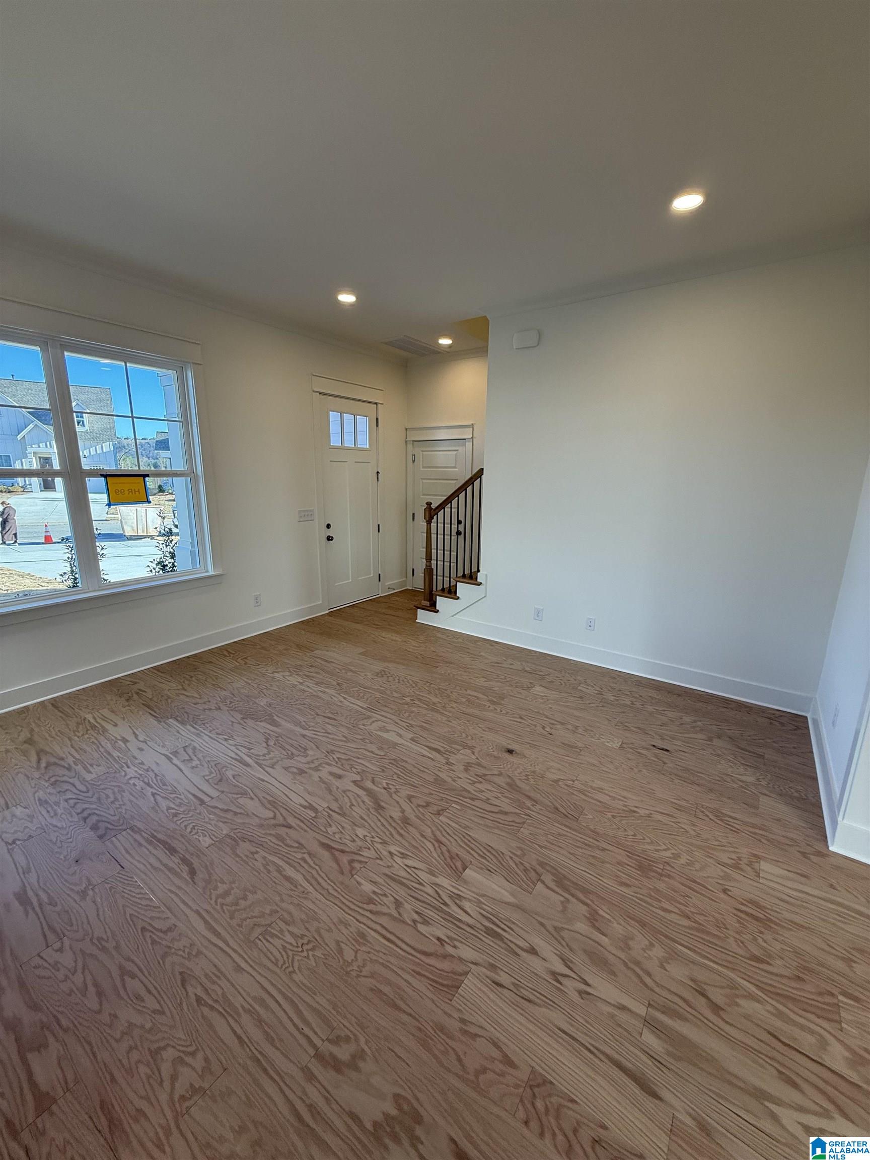 356 Huntley Rdg Bend Pelham, AL 35124 - Photo 4 of 28