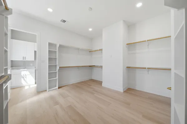 $819,900 | 8714 Scrub Oak Vw Drive, Tomball, TX 77375