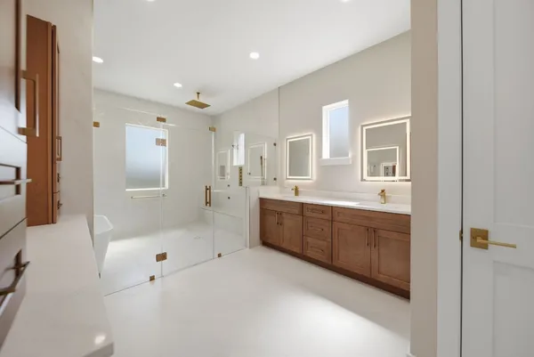 $819,900 | 8714 Scrub Oak Vw Drive, Tomball, TX 77375