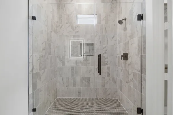 $819,900 | 8714 Scrub Oak Vw Drive, Tomball, TX 77375