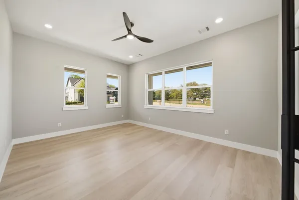 $819,900 | 8714 Scrub Oak Vw Drive, Tomball, TX 77375