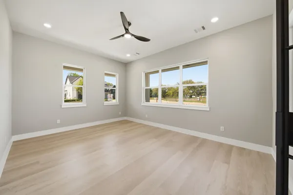 $819,900 | 8714 Scrub Oak Vw Drive, Tomball, TX 77375