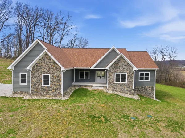$1,349,000 | 3597 Country Club Road Southwest, Lancaster, OH 43130
