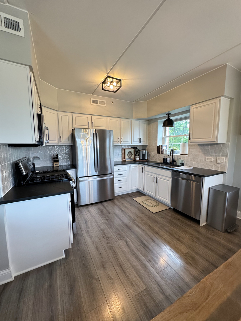 19806 Wolf Road, Unit 304 Mokena, IL 60448 - Photo 6 of 19
